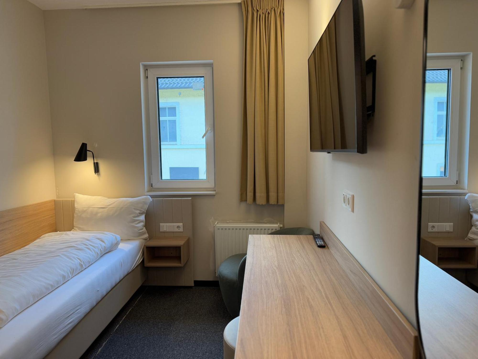 May Hotel Mayschoß Eksteriør bilde